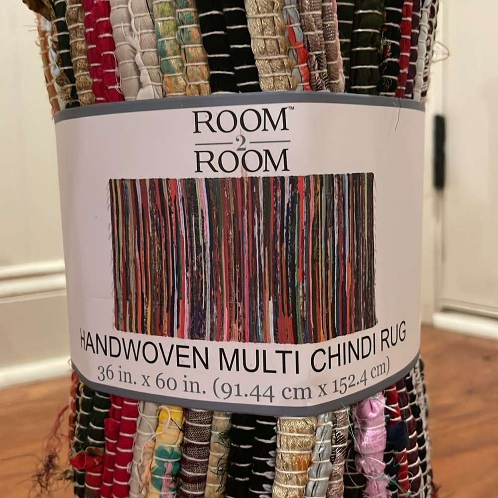 Handwoven multi Chindi Rug - Picture 2 of 4